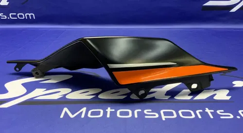 Yamaha Right Tail Fairing Black & Orange YZF-R6 2017-2024 OEM BN6-W2172-70-P1