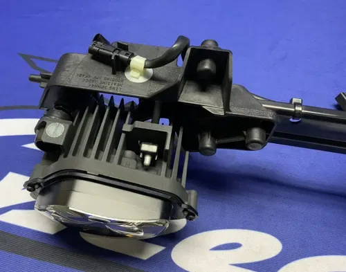 Yamaha Headlight Assembly YZF-R6 2017-2020 OEM BN6-84300-00-00