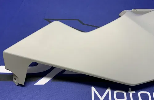 Yamaha Right Lower Fairing (Gray) YZF-R6 2017-2024 OEM BN6-28395-00-P4