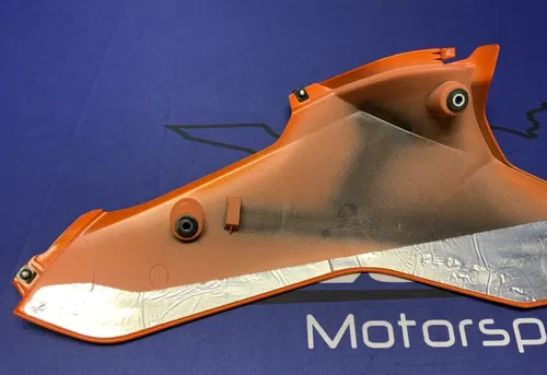 Yamaha Right Lower Fairing (Orange) YZF-R6 2017-2024 OEM BN6-28395-00-P5