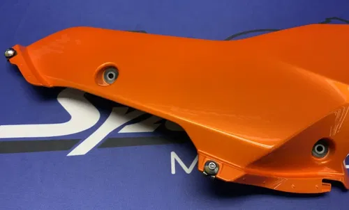 Yamaha Right Lower Fairing (Orange) YZF-R6 2017-2024 OEM BN6-28395-00-P5