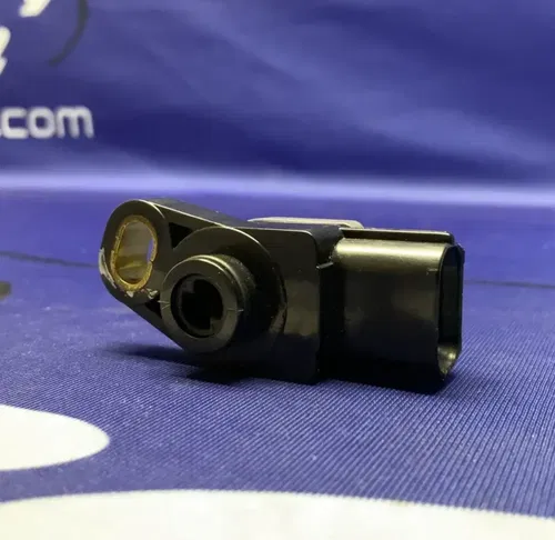 Suzuki Throttle Position Sensor (TPS) GSXR 600/750 2004-2008 OEM 13580-29G00