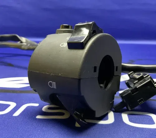 Yamaha Left Handlebar Switch Assembly YZF-R3 2019-2024 OEM BS7-H3972-01-00