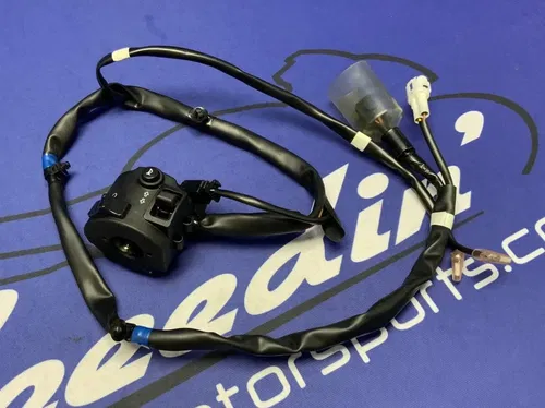 Yamaha Left Handlebar Switch Assembly YZF-R3 2019-2024 OEM BS7-H3972-01-00