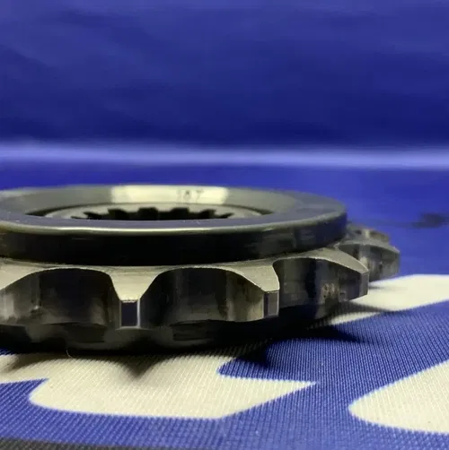 Yamaha Front Sprocket (16T) YZF-R9 2025 OEM 2CR-17460-00-00