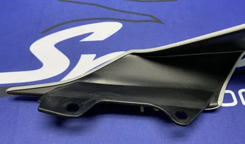 Yamaha Right Tail Fairing (Gray & Blue) YZF-R6 2017-2024 OEM BN6-W2172-50-P5