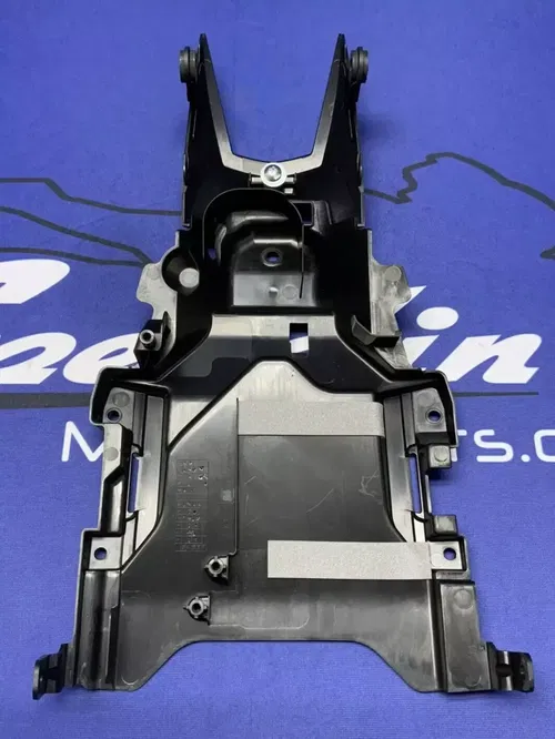 Suzuki Rear Fender & ECU Holder GSXR-1000/R 2017-2025 OEM 63111-17K00