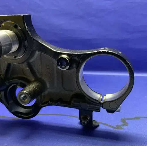 Yamaha Steering Stem Assembly YZF-R7 2022-2025 OEM BEB-23340-00-00