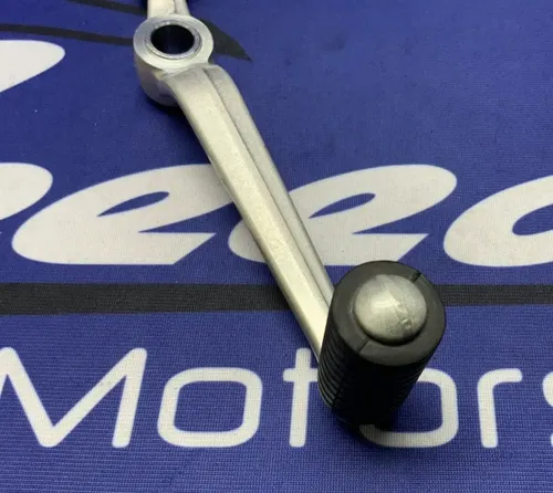 Yamaha Shift Lever YZF-R6 2006-2024 OEM 2C0-18110-01-00