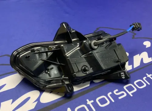 Yamaha Left Pilot Light YZF-R9 2025 OEM BKN-84301-00-00