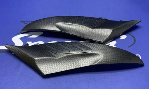 ZXMT Tank Trim Set W/ Stomp Grip Tank Grips YZF-R6 2006-2007 ‎XM23-068