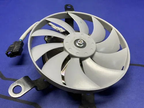 Yamaha Radiator Fan Right Side YZF-R6 2006-2024 OEM 2C0-12405-10-00
