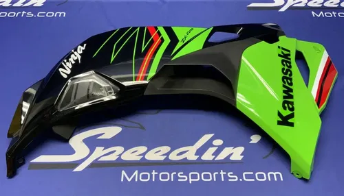 Kawasaki Left Complete Fairing W/ Turn Signal ZX-4R/RR 23-25 OEM 55028-0872-660
