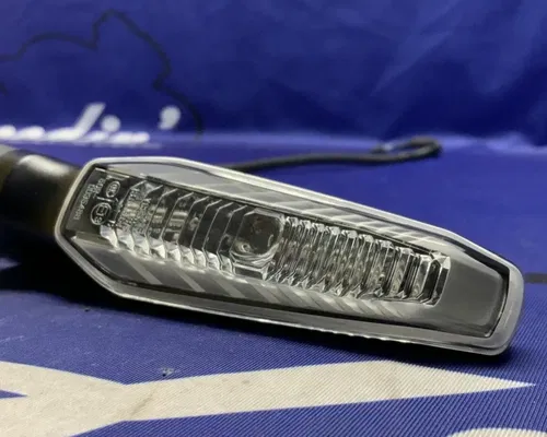 Suzuki Right Rear Turn Signal GSXR 8R/S 2023-2025 OEM 35603-06LF0