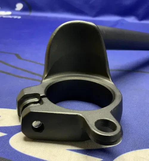 最新人気 ZX-4R/RR Handlebar Right Kawasaki 2023-2025 46003-0762 OEM ダイエットドリンク