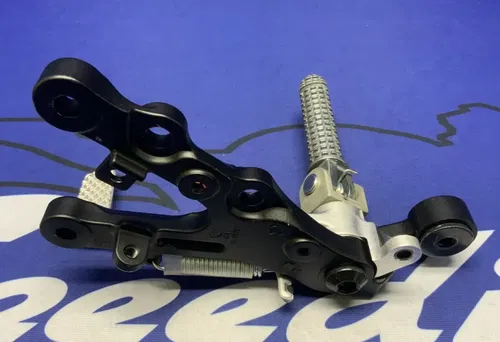 Yamaha Right Rear Set Assembly (Black) YZF-R6 2012-2024 OEM 2C0-27443-10-00