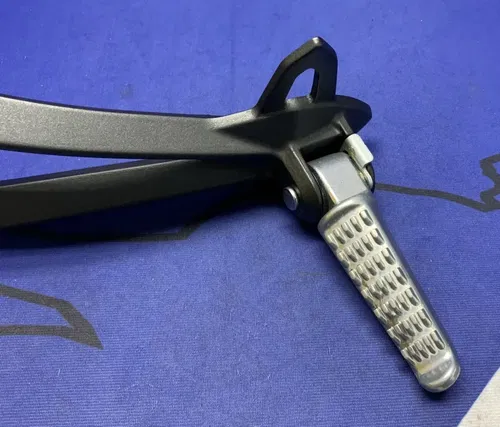 Kawasaki Left Passenger Foot Rest ZX-6R 2011-2025 OEM 35063-0444-18R