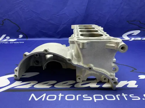 Suzuki Crankcase Set 2mm Overbore W/ J.E Pistons GSXR 600 06-07 OEM 11301-01822