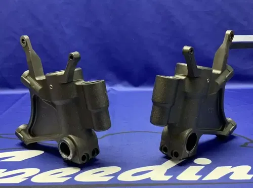 Yamaha Lower Fork Lugs YZF-R6 2016 OEM 2CX-23102-00-00, 2CX-23103-00-00