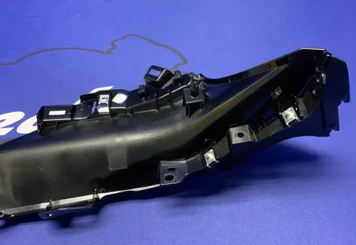 Yamaha Right Upper Fairing (Black) YZF-R9 2025 OEM BKN-28397-00-P1