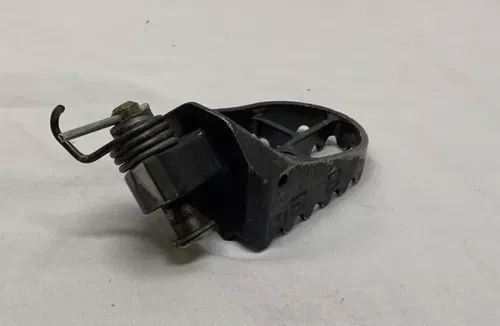 Yamaha L/R Footrest YZ 125/250 1997-2003 OEM 5ET-27411-00-00