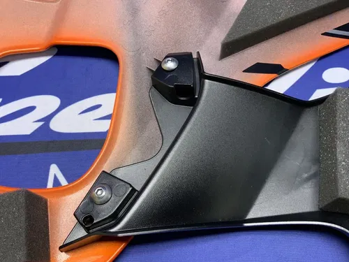 Yamaha Right Complete Fairing (Orange) YZF-R6 2017-2024 OEM BN6-W283V-B0-P4