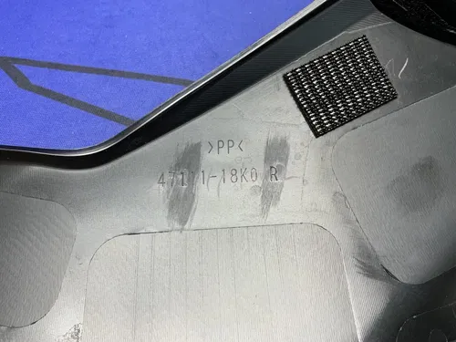 Suzuki Right Front Frame Cover SV650 2017-2019, 2023 OEM 47110-18K00