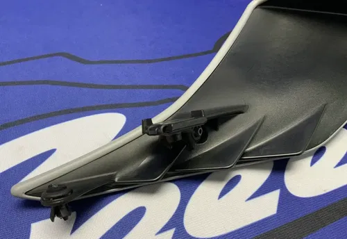 Yamaha Right Tail Fairing (Gray & Blue) YZF-R6 2017-2024 OEM BN6-W2172-50-P5