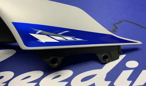 Yamaha Right Tail Fairing (Gray & Blue) YZF-R6 2017-2024 OEM BN6-W2172-50-P5