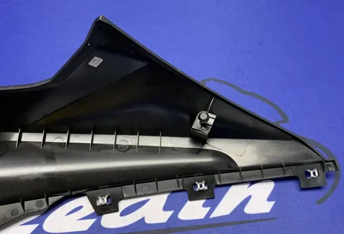 BMW Upper Right Side Trim S1000RR 2019-2025 OEM 46638569788