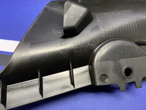 BMW Upper Right Side Trim S1000RR 2019-2025 OEM 46638569788