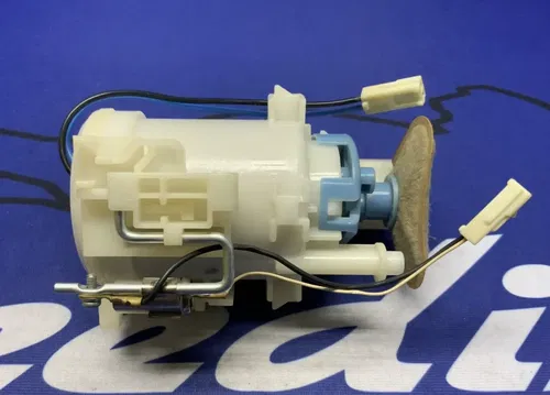 Yamaha Fuel Pump Assembly YZF-R6 2006-2007 OEM 2C0-13907-03-00