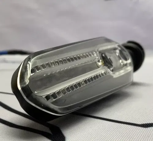 Yamaha Front Right Turn Signal YZF-R7 2022-2025 OEM BEB-83320-10-00