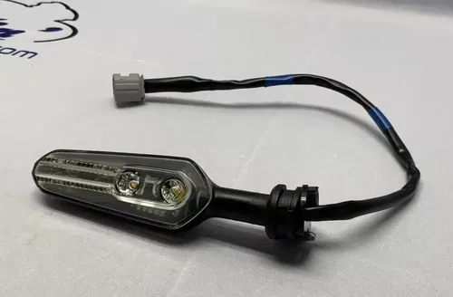 Yamaha Front Right Turn Signal YZF-R7 2022-2025 OEM BEB-83320-10-00