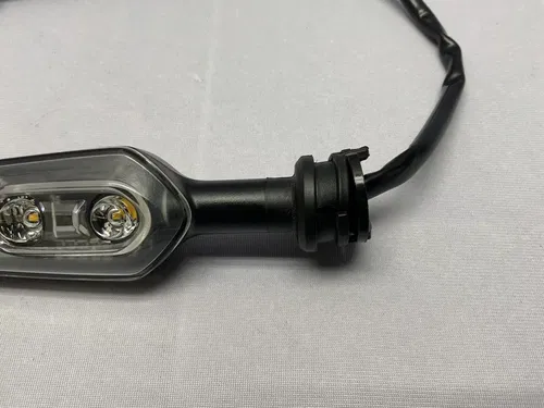 Yamaha Front Right Turn Signal YZF-R7 2022-2025 OEM BEB-83320-10-00