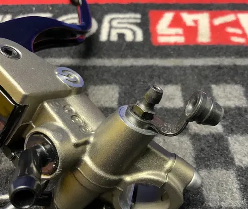 Kawasaki Master Cylinder Assembly ZX-10R/RR 2021-2025 OEM 43015-0773