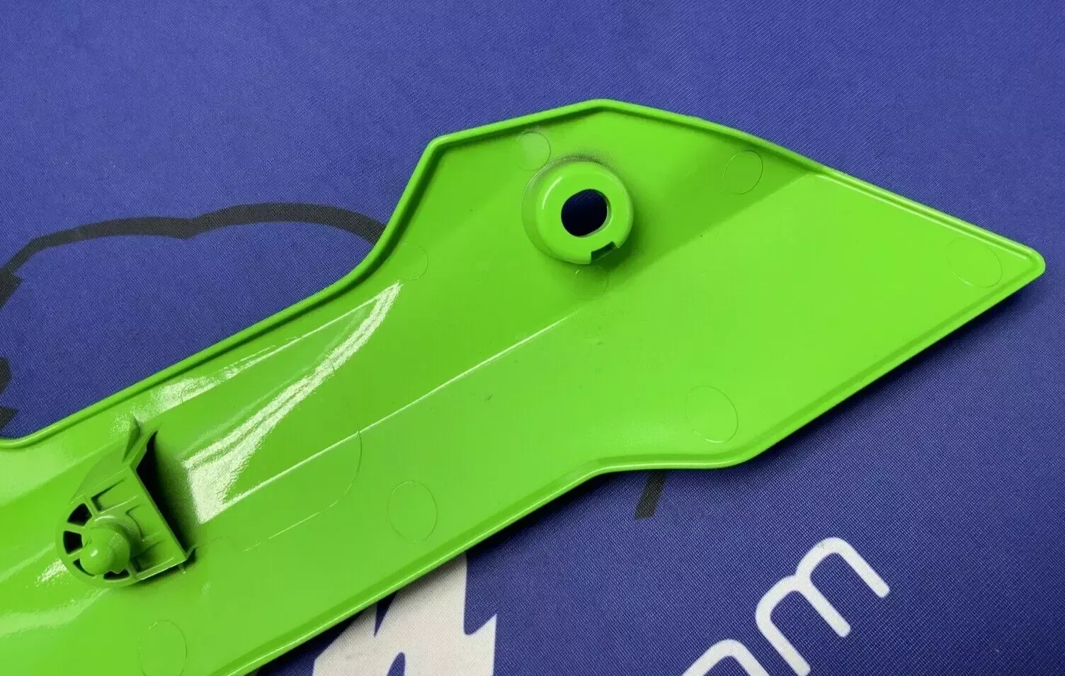 Kawasaki Right Lower Fairing (KRT) ZX-4R/RR 2023-2025 OEM