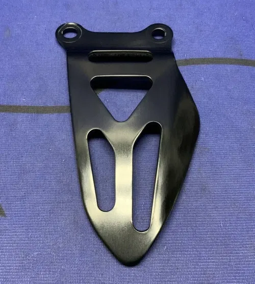 Suzuki Left & Right Heel Guard Set GSXR 600/750 2011-2025 OEM 43571-47H30