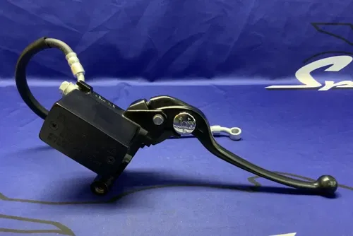 Suzuki Front Master Cylinder Assy W/ Lever GSX-8S 2023-2025 OEM 59600-42F50