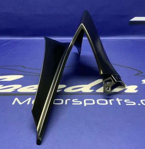 Yamaha Right Winglet Fairing (Black) YZF-R9 2025 OEM BKN-2835K-00-P1