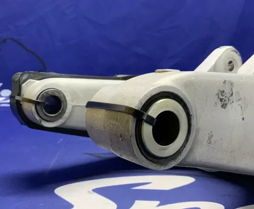 Kawasaki Swing Arm Assembly KX450F 2007-2008/ KX450R 2008-2009 OEM 33001-0108