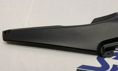 Yamaha Right Seat Filler Trim Yamaha YZF-R7 2022-2025 OEM BEB-2171M-00-00