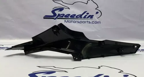 Yamaha Right Seat Filler Trim Yamaha YZF-R7 2022-2025 OEM BEB-2171M-00-00