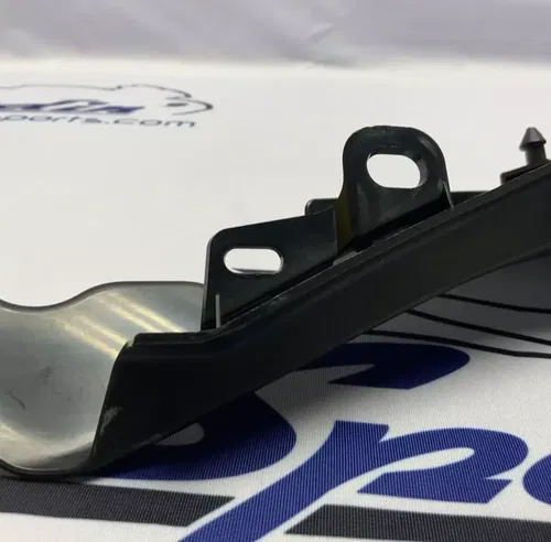 Yamaha Right Seat Filler Trim Yamaha YZF-R7 2022-2025 OEM BEB-2171M-00-00