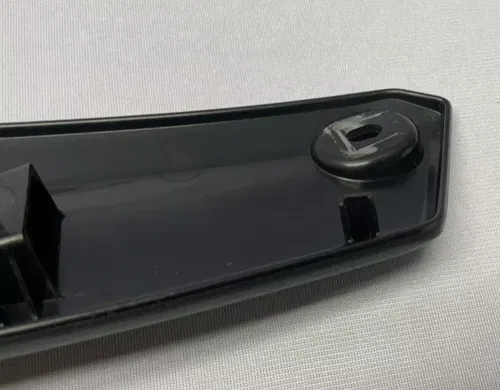 Yamaha Right Seat Filler Trim Yamaha YZF-R7 2022-2025 OEM BEB-2171M-00-00