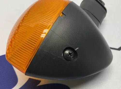 Yamaha Right Front Turn Signal YZF-R3 2015-2018 OEM 2MS-H3320-00-00