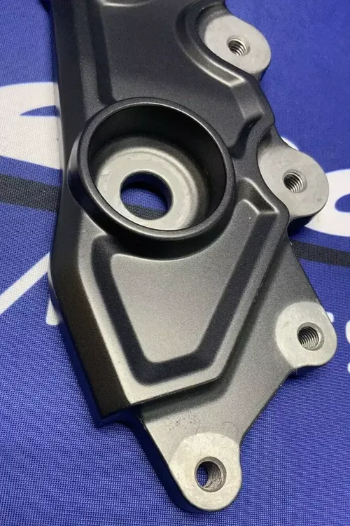 Yamaha Right Side Plate Bracket YZF-R7 2022-2025 OEM BEB-274A4-00-00