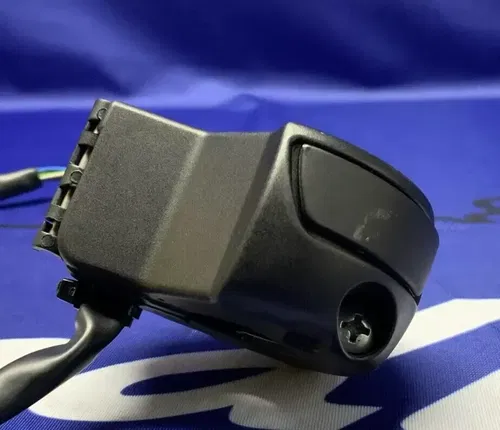 MV Agusta Right Handlebar Switch Assembly F3R/RR 2021-2023 OEM 8000C6399