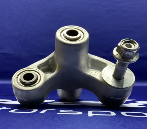 Suzuki Rear Shock Linkage/ Dog bone GSX-R 600/750 2004-2005 OEM 62600-35880