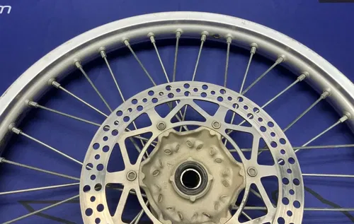 Yamaha Front Wheel Assembly YZ125-250 1990-1998 OEM 4SS-25111-01-00